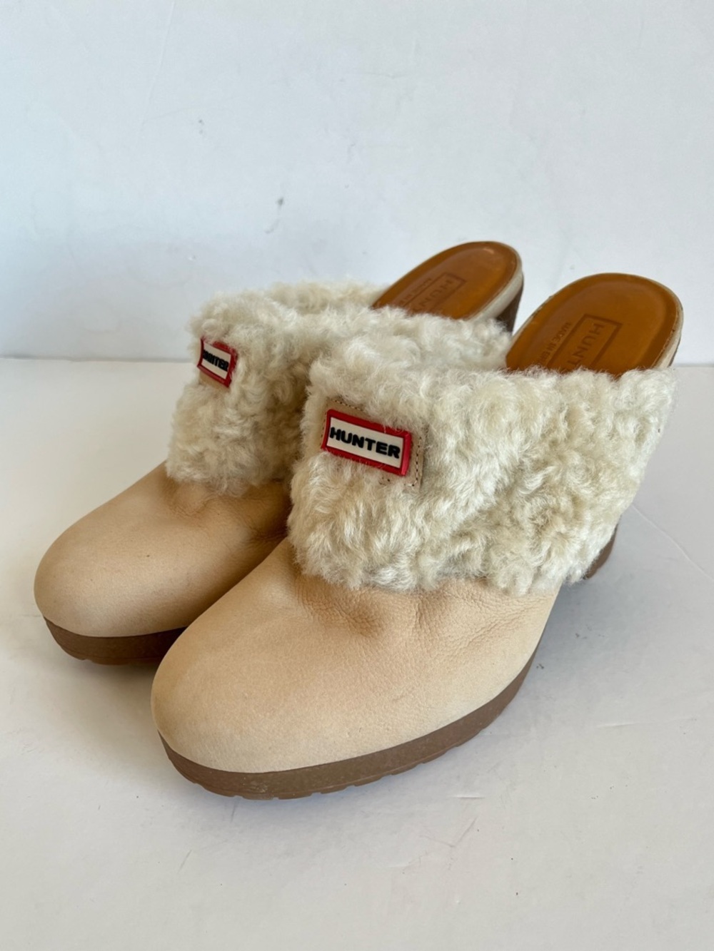 Hunter Cream leather Shearling-Trim Slip-On Clog Mules heels size 7